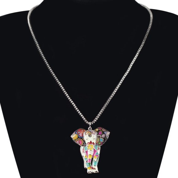 Pendant: Exquisite Jungle Elephant Alloy - Picture 3 of 4